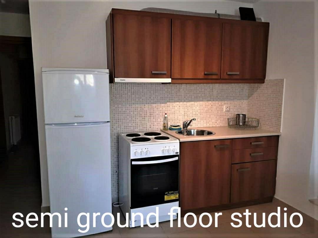 Káto Ássos Vrachati Sea Front House מראה חיצוני תמונה